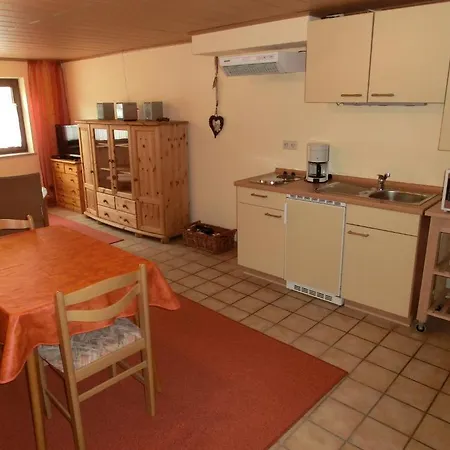 Ferienweingut Rainer Hirschen Burg (Bernkastel-Wittlich)