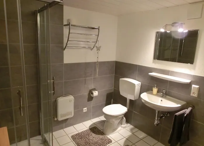 Ferienweingut Rainer Hirschen * Burg (Bernkastel-Wittlich)