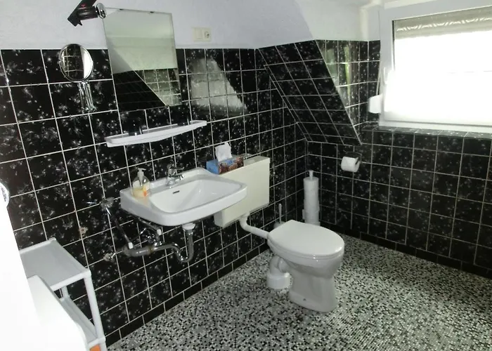 Ferienweingut Rainer Hirschen * Burg (Bernkastel-Wittlich)